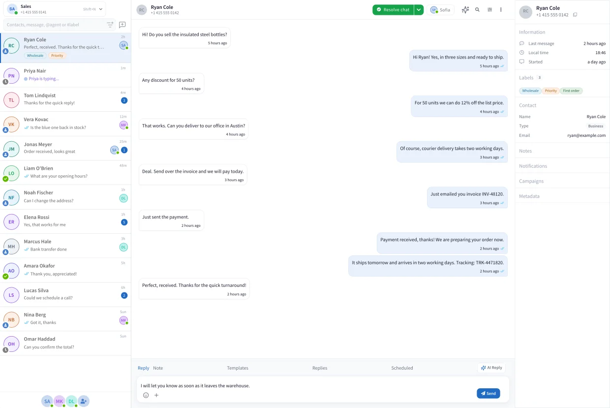 The PulpoChat inbox: the chat list with each chat's owner, an open conversation and the contact's profile.