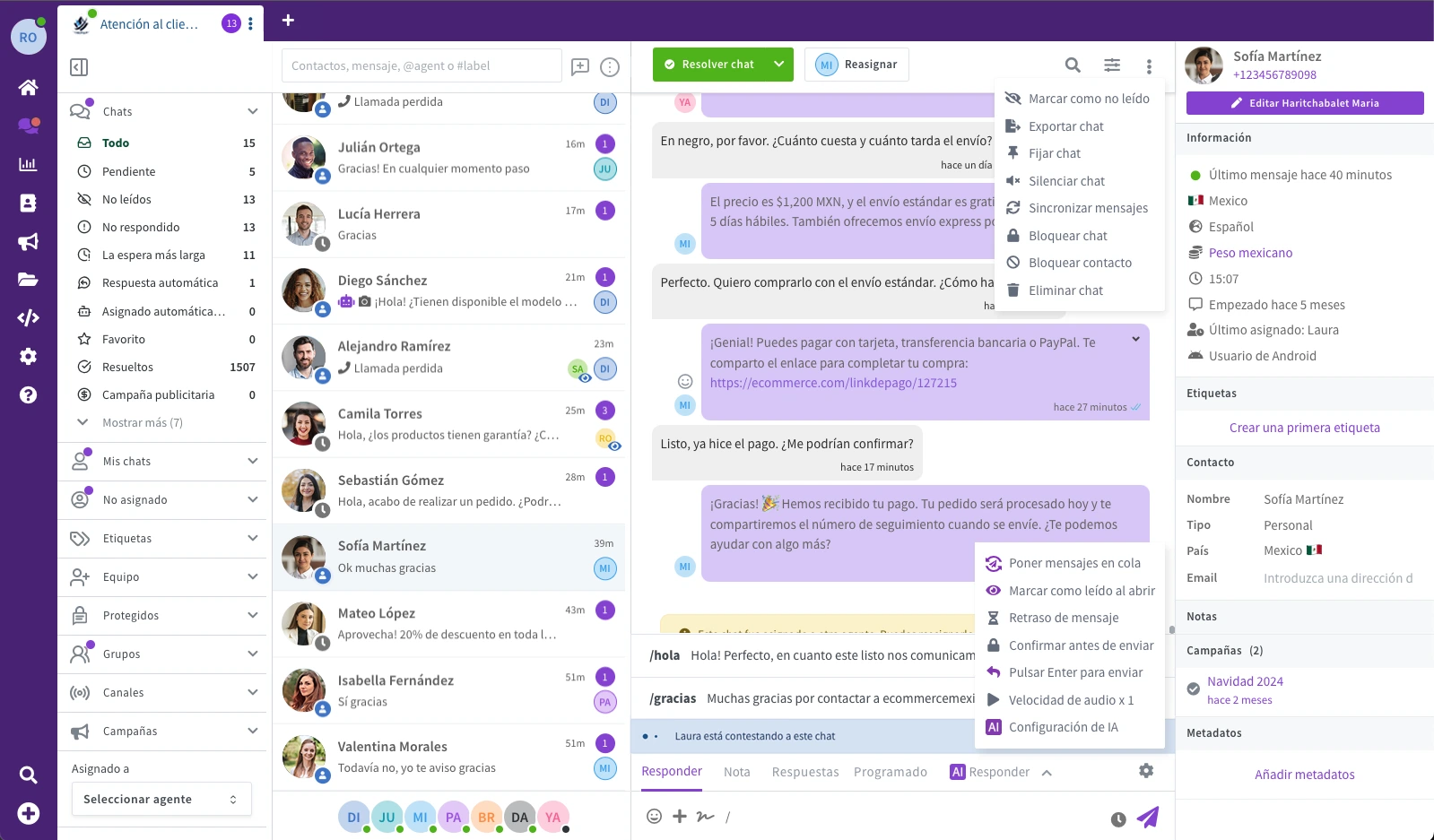 Boîte de réception WhatsApp avec conversations et attributions, proposée sous la marque d’un revendeur.